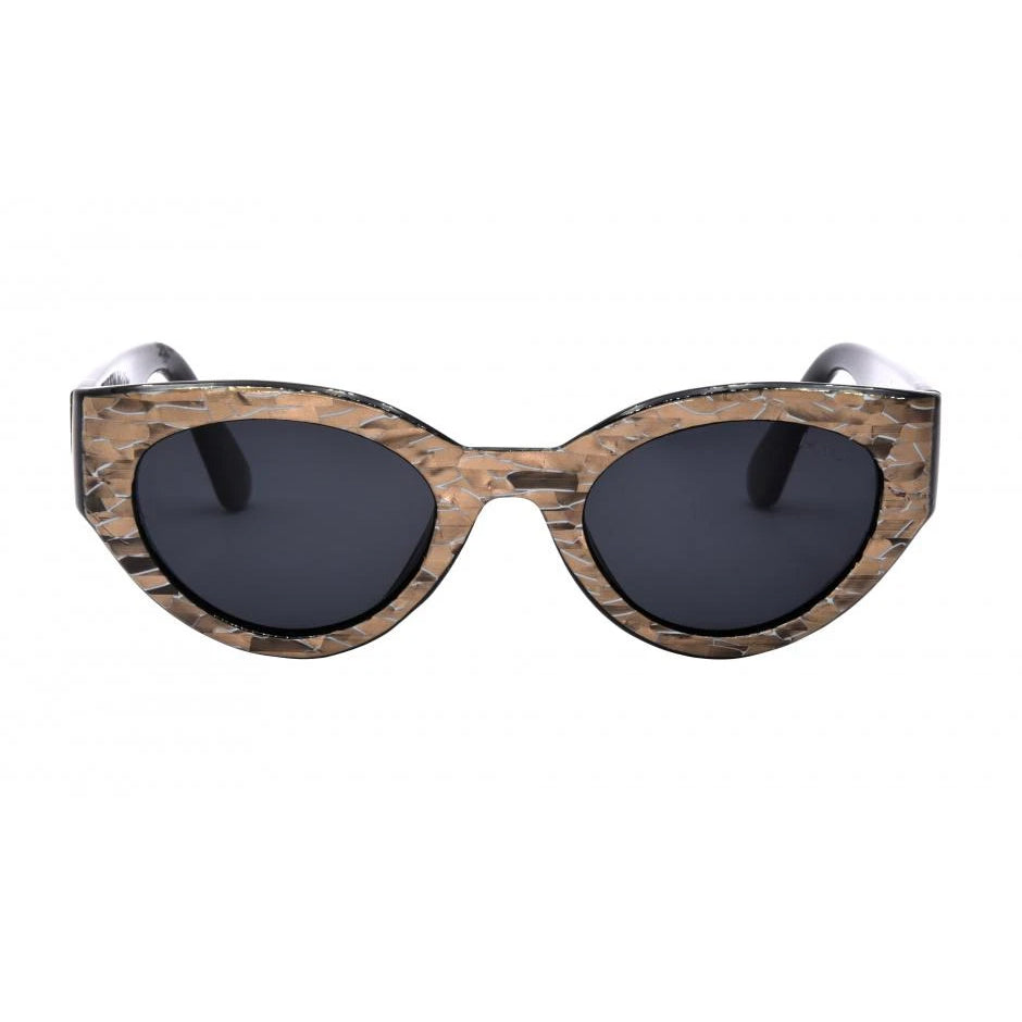 Ashbury Sunglasses in Pearl / Smoke - Detail 01 - #color_pearl-smoke-polarized-lens